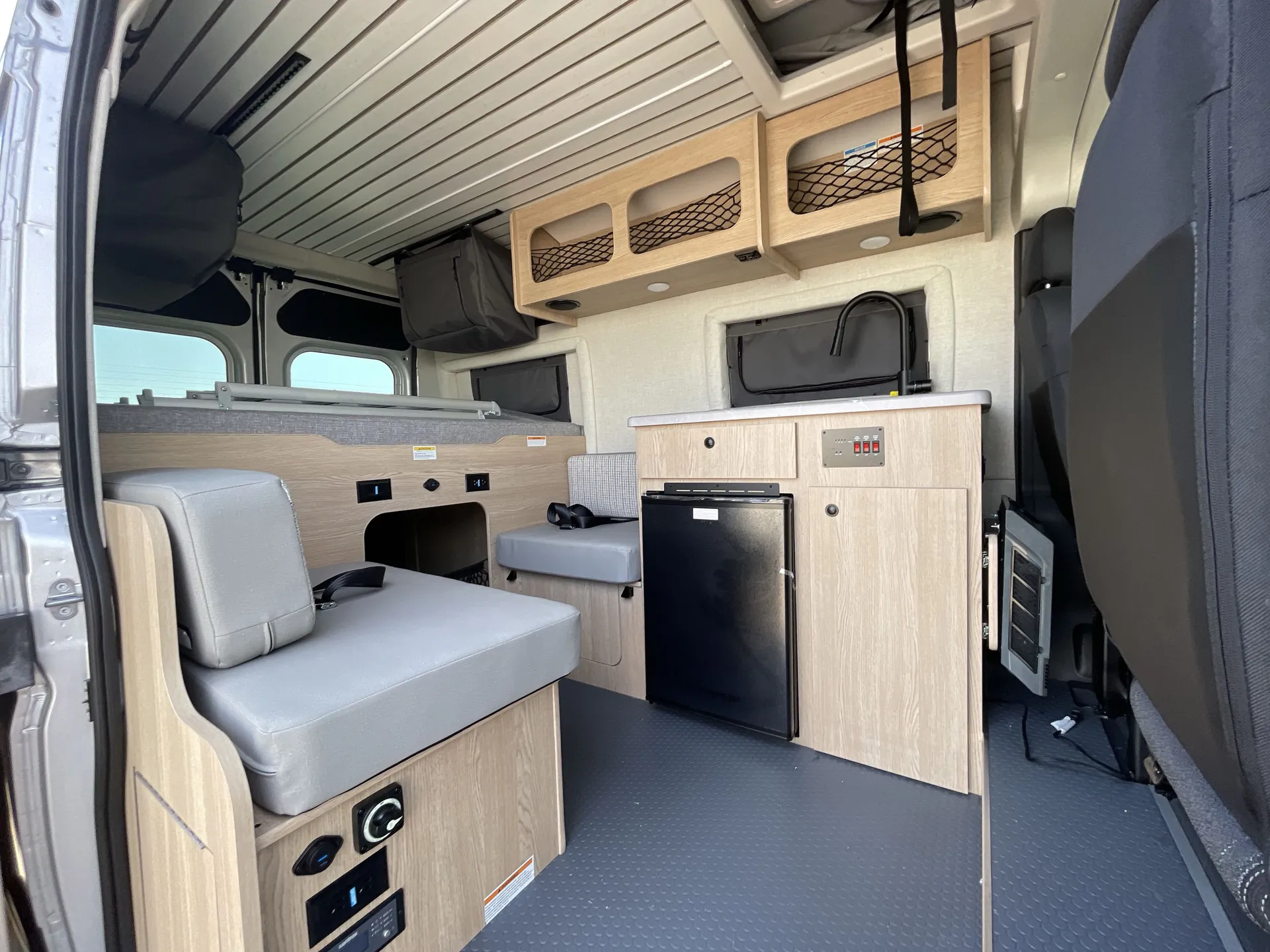 2026 Thor Motor Coach Coleman Van 17D — living area main