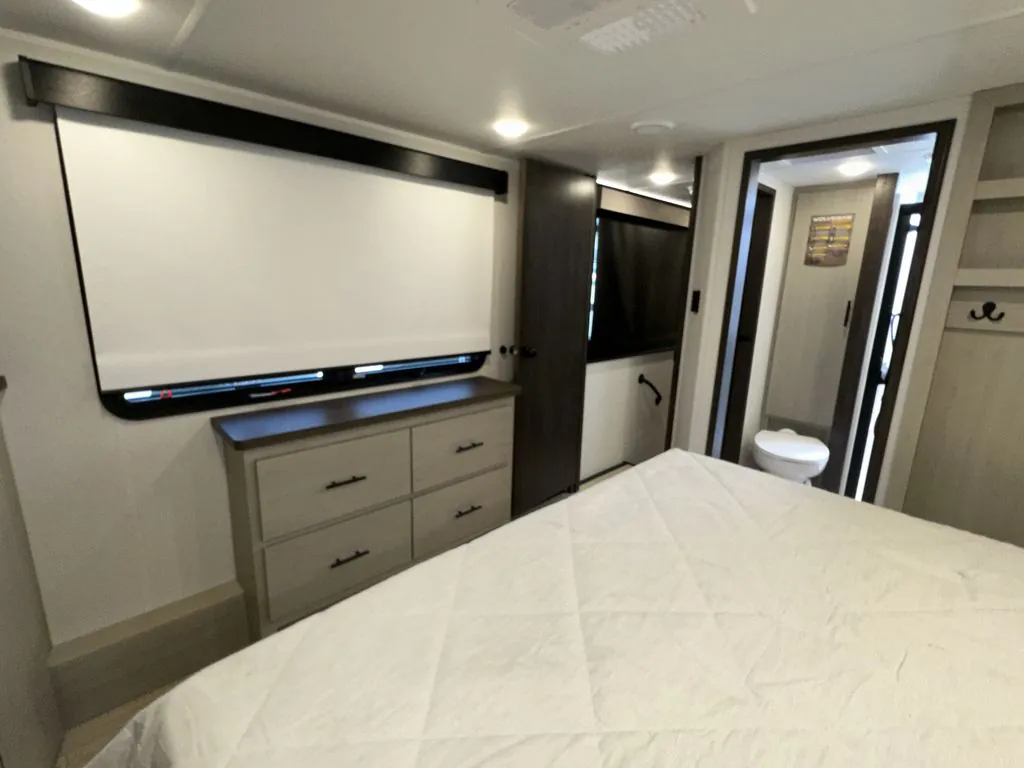 2027 Forest River RV Wolverine 32JF, Photos photo 20