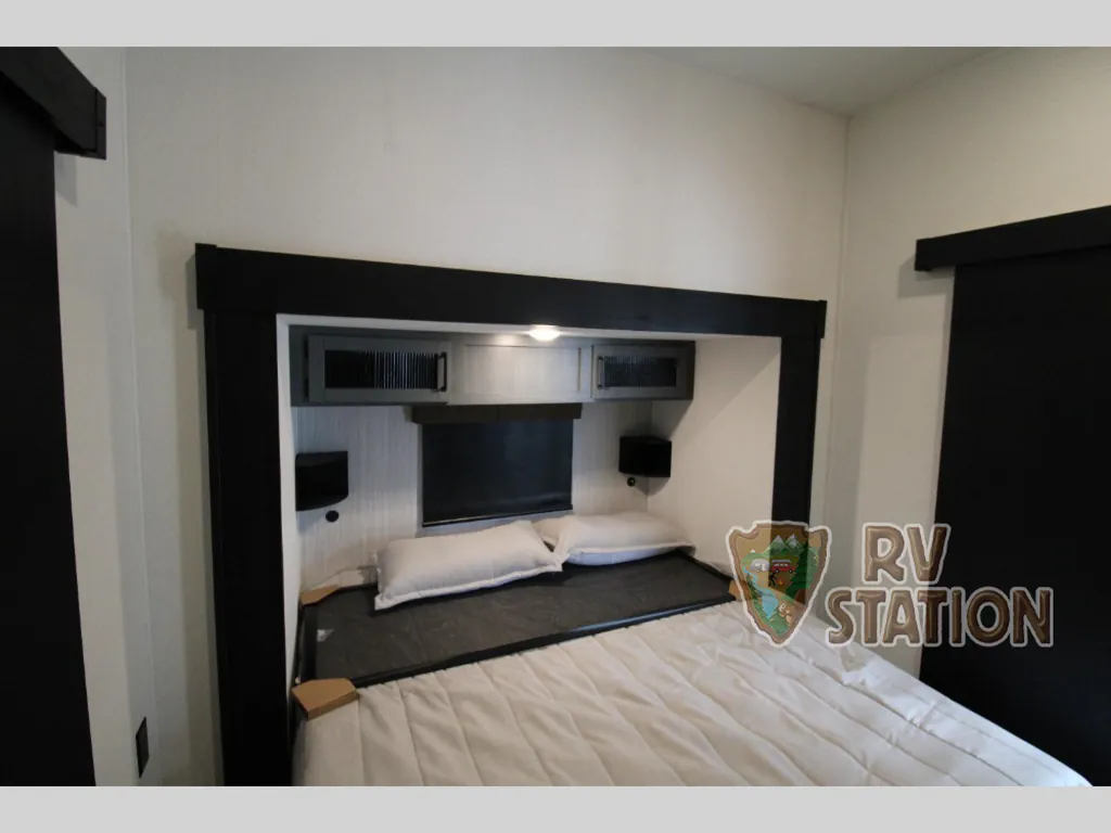 2027 Forest River Puma Vista 38VFL, Photos photo 31