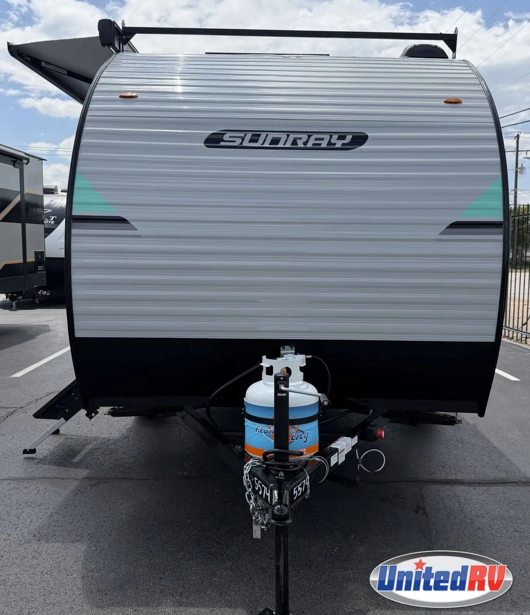 2027 Sunset Park RV SunRay 149 - Photo 3