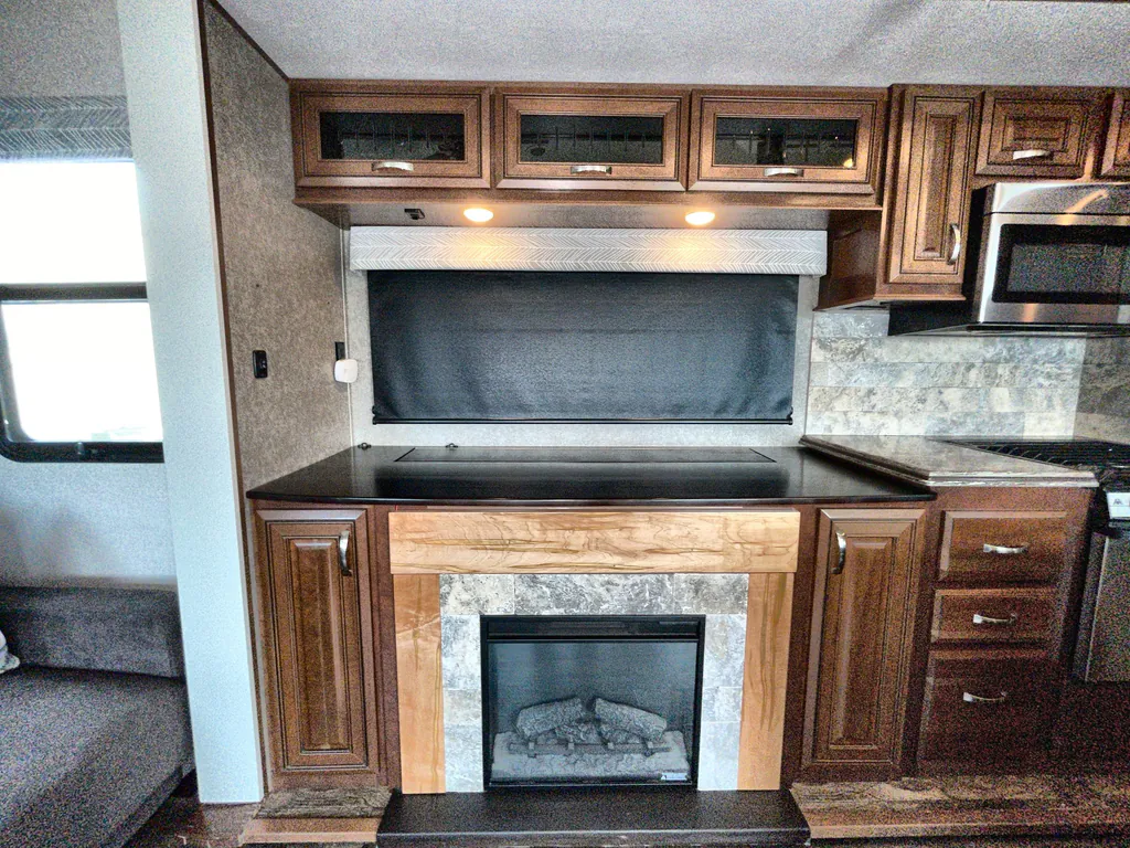2017 Jayco Pinnacle 36FBTS, Photos photo 14