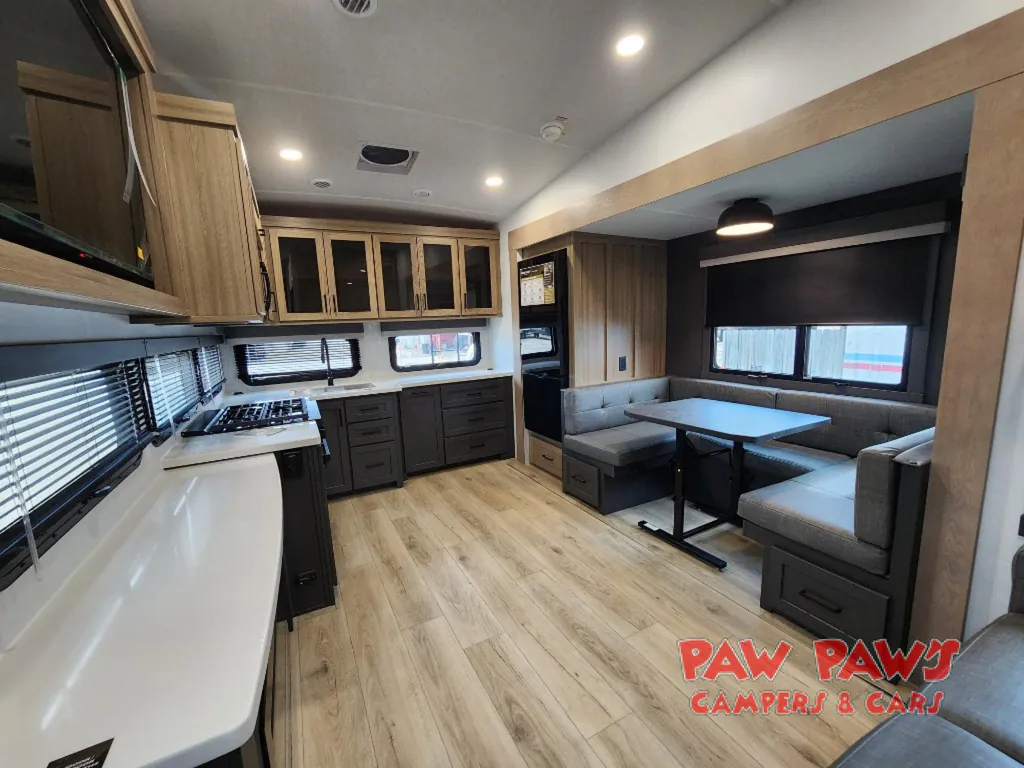 2026 Forest River Rockwood Signature R301RKS, Photos photo 8