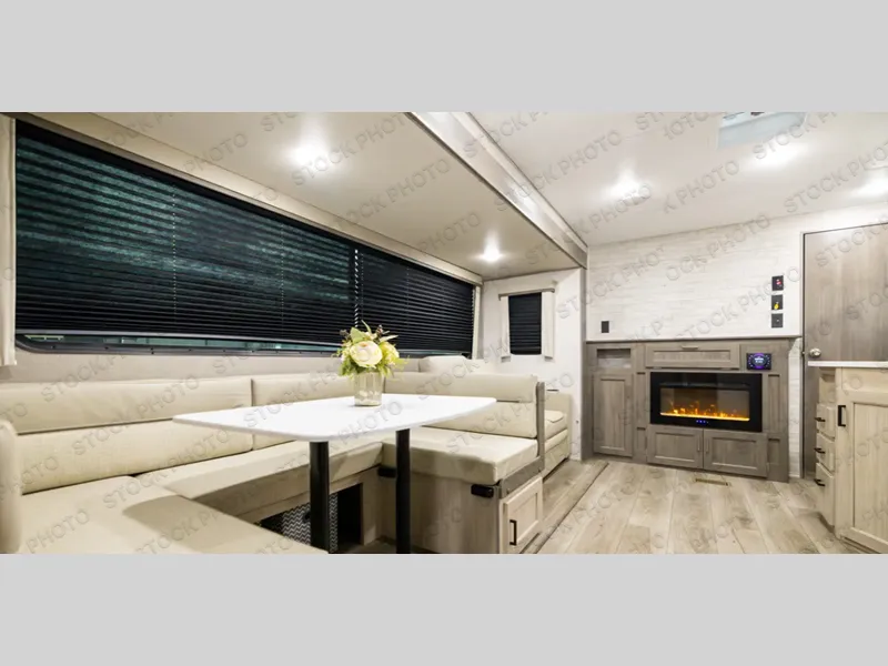 2027 Coachmen Catalina 293QBCK - Photo 4