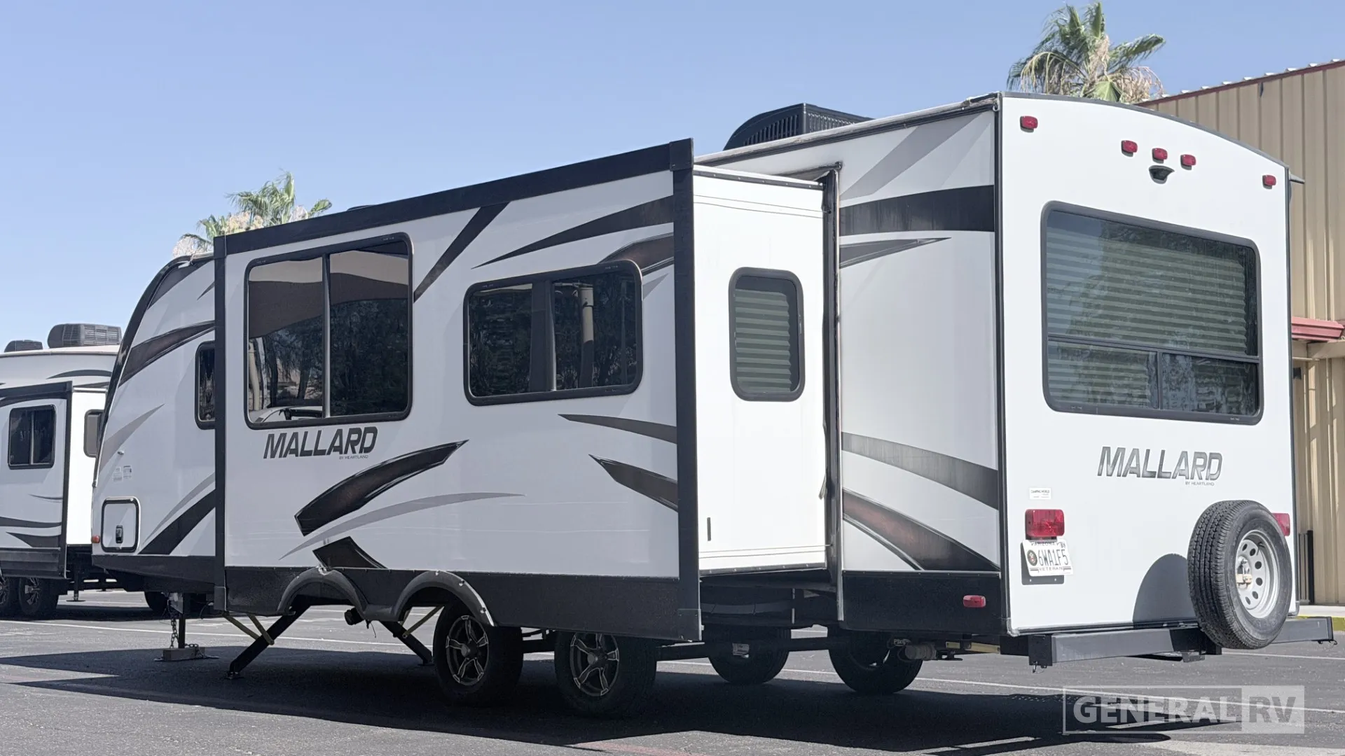 2019 Heartland Mallard Ultra Lite M27 - Photo 4