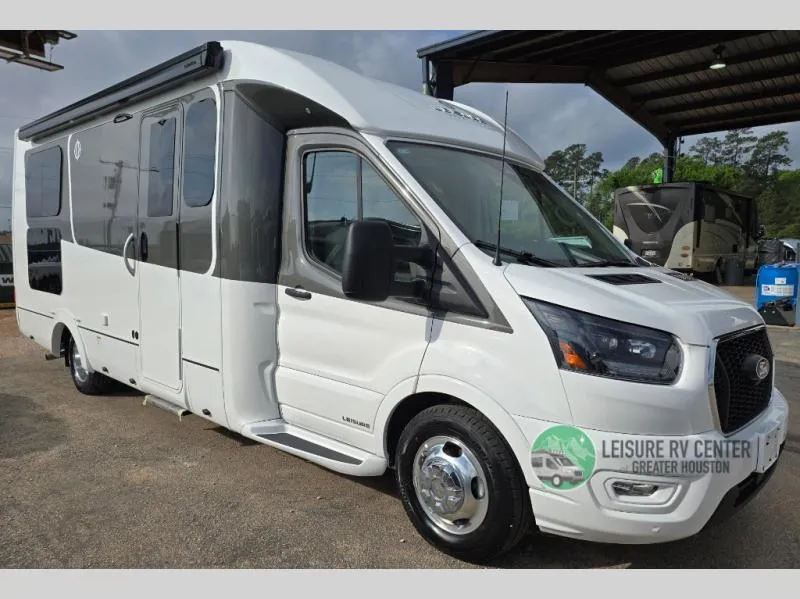2026 Leisure Travel Vans Wonder 24RL - Main photo