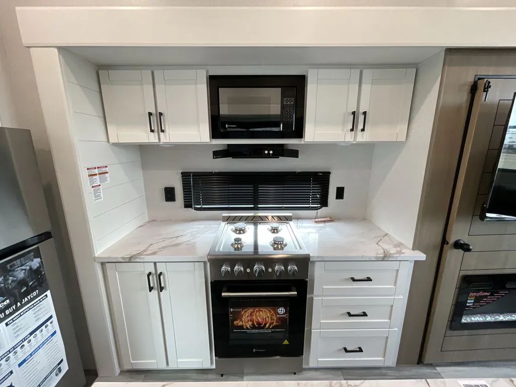 2026 Jayco Jay Flight Bungalow 401LOFT DS, Photos photo 8