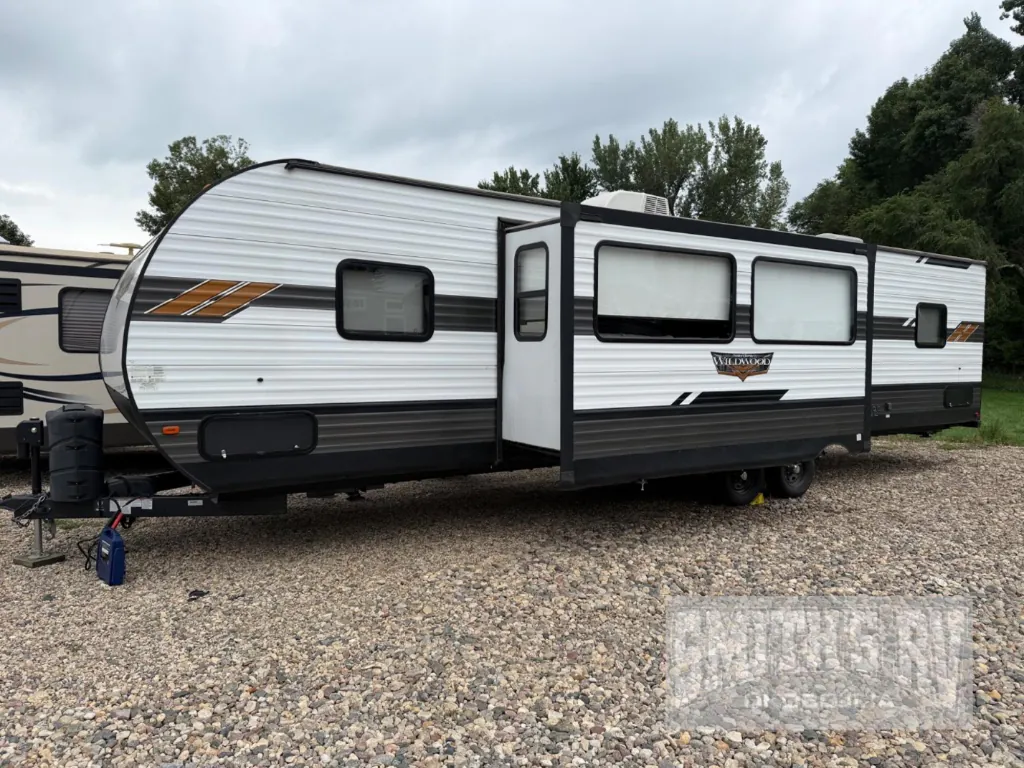 2021 Forest River Wildwood 37BHSS2Q, Photos photo 4