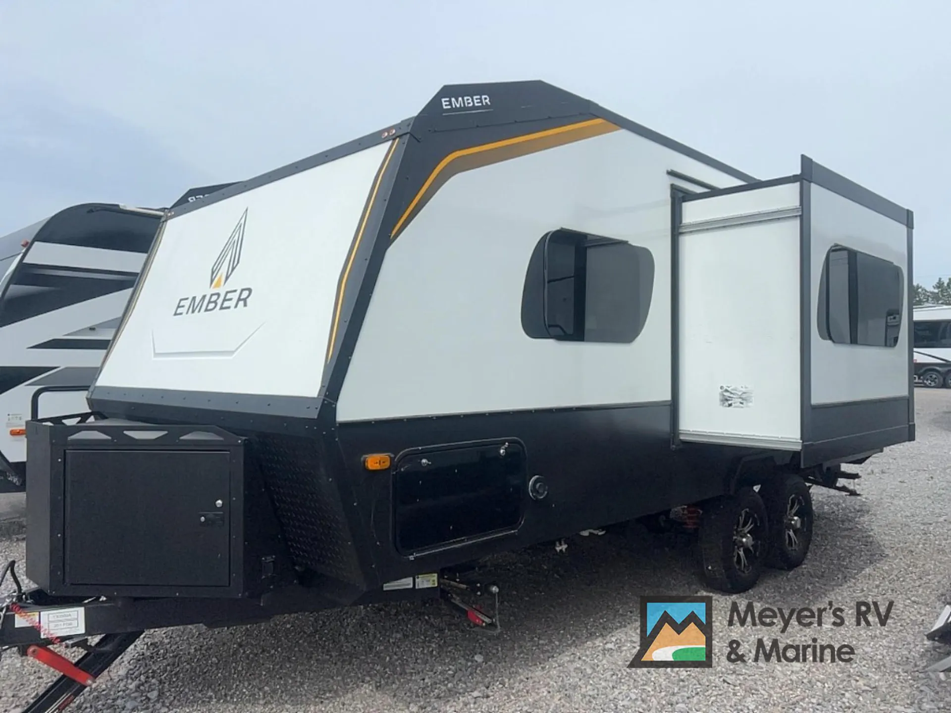 2022 Ember RV Overland 201FBQ - Photo 3