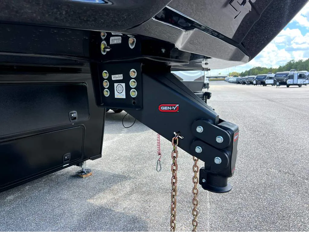 2026 Brinkley Model G 3520, Photos photo 28