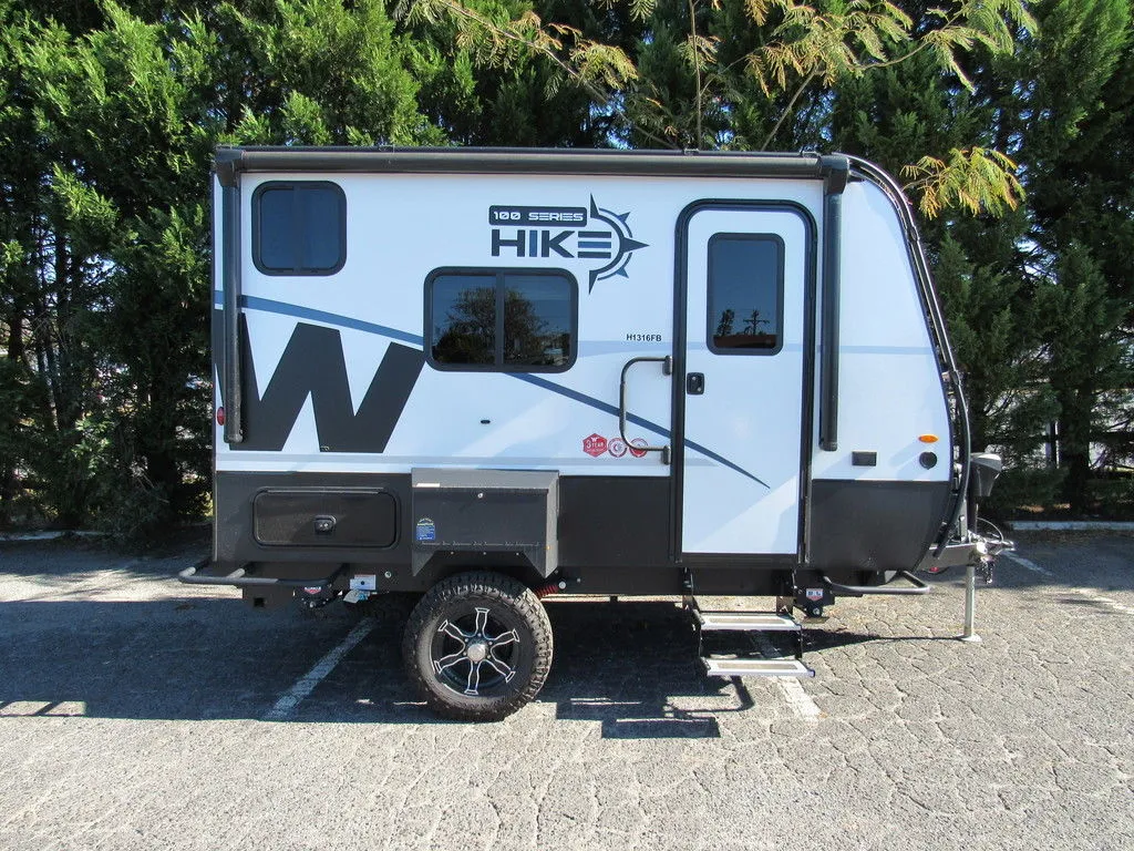 2023 Winnebago HIKE 100 H1316FB - Photo 2