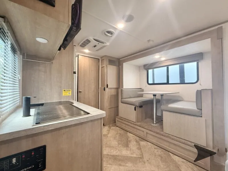 2023 Palomino PaloMini Used    RL-186 - Photo 2