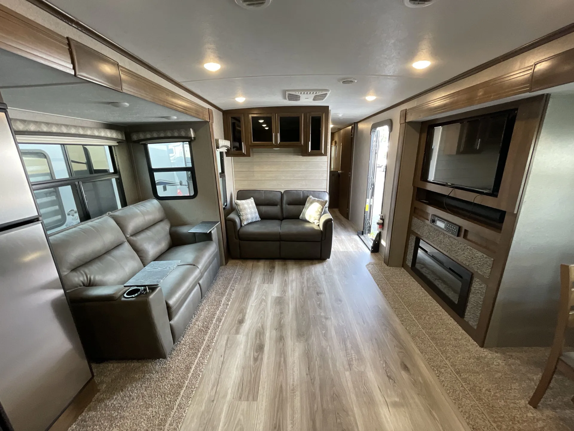 2021 Forest River Flagstaff Classic Super Lite 832RKSB — living area main