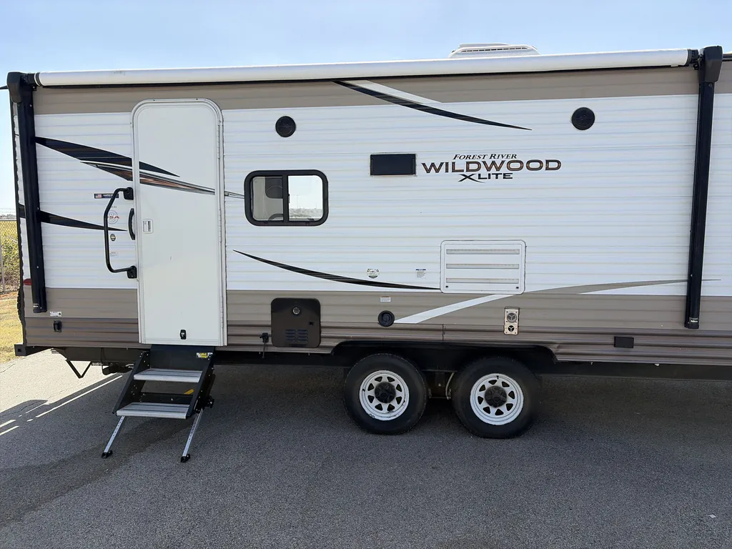 2018 Forest River Wildwood X-Lite 254RLXL, Photos photo 24