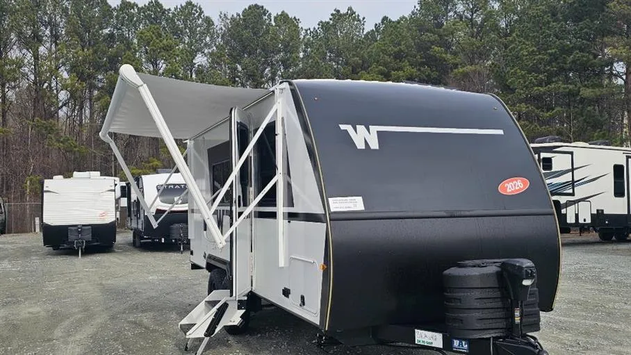 2026 Winnebago Micro Minnie 2108TB - Photo 2