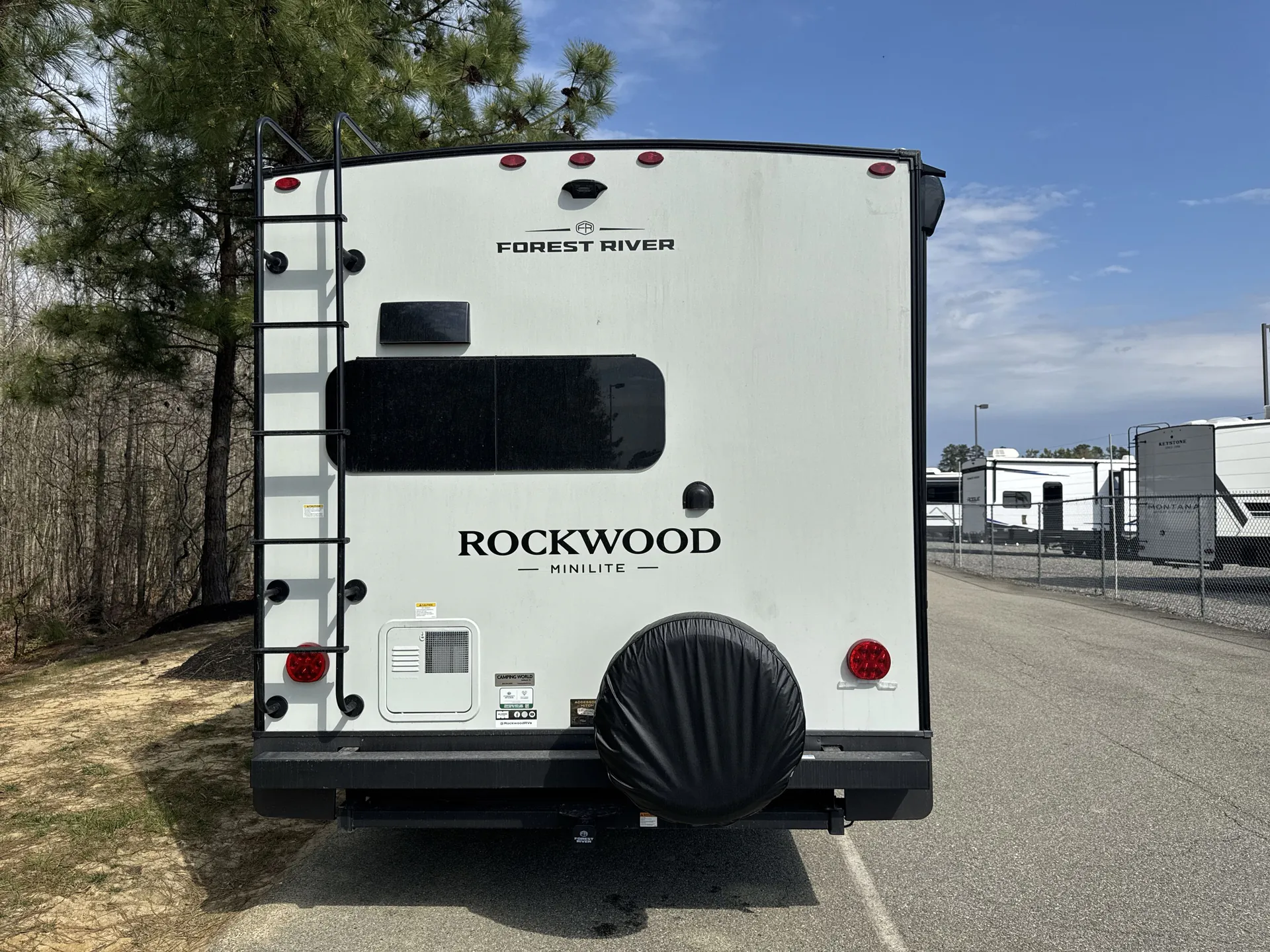 2026 Forest River Rockwood Mini Lite 2515S — backside