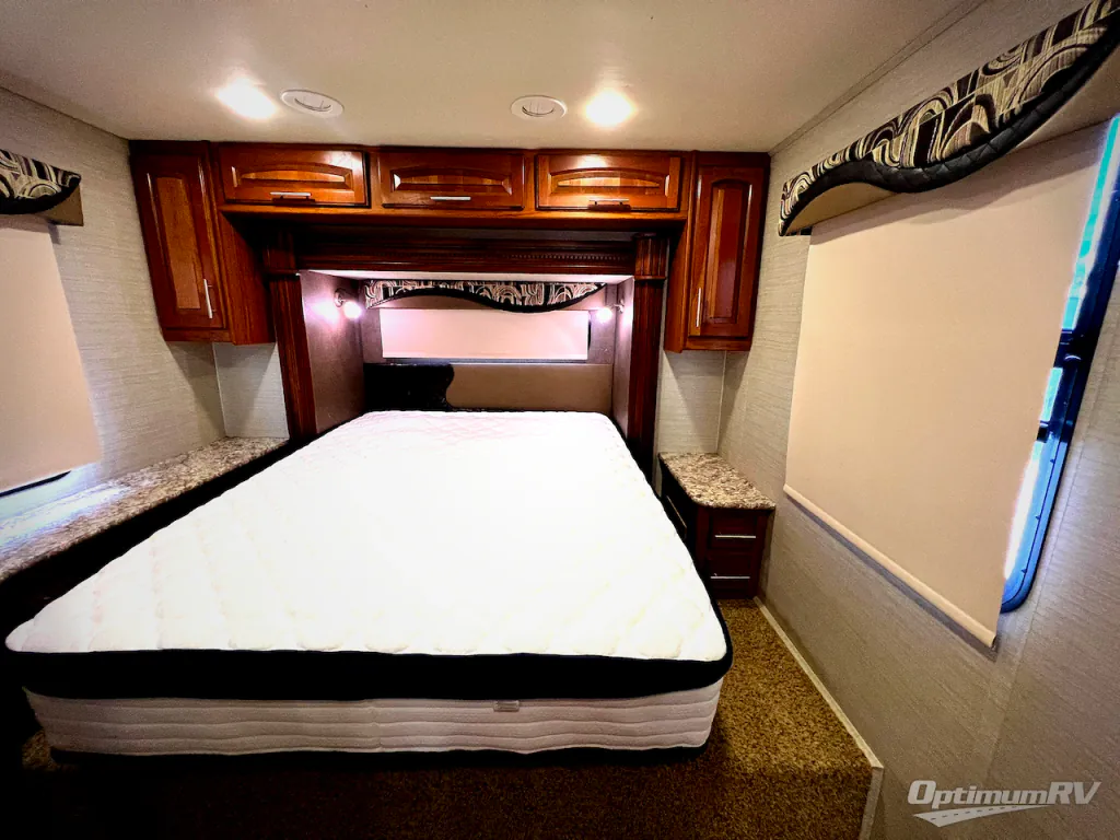 2017 Jayco Precept 35UP, Photos photo 15