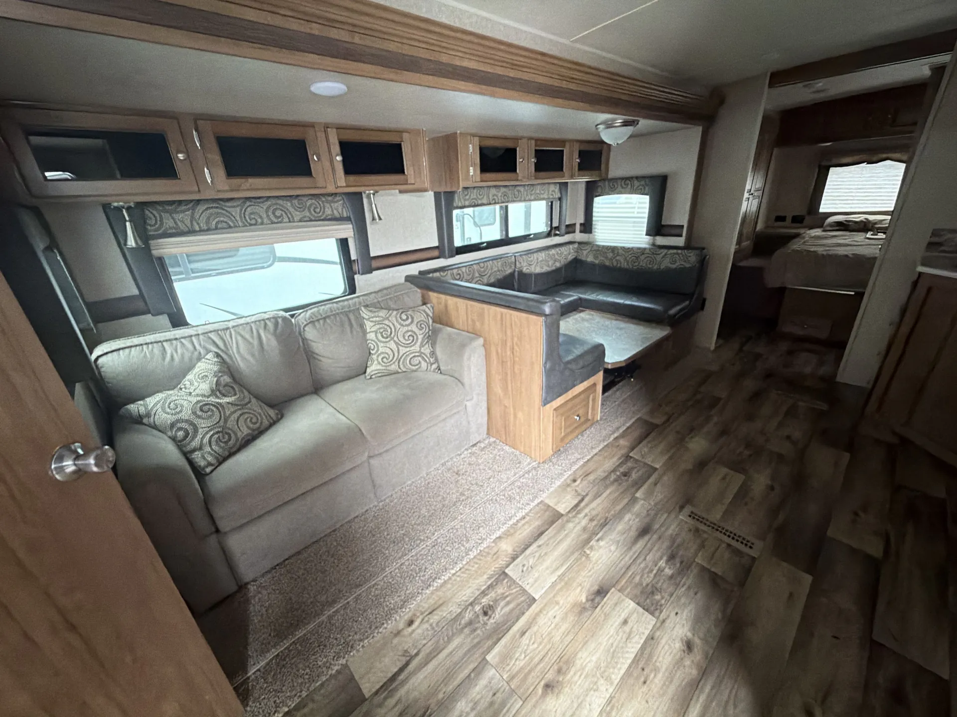 2017 Forest River Flagstaff Super Lite 26FKWS — living area main