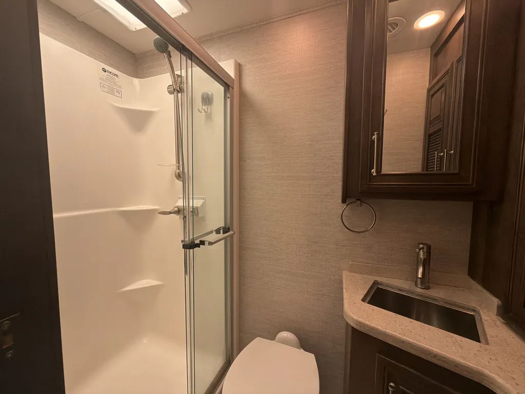 2021 Entegra Coach Accolade 37K, Photos photo 18