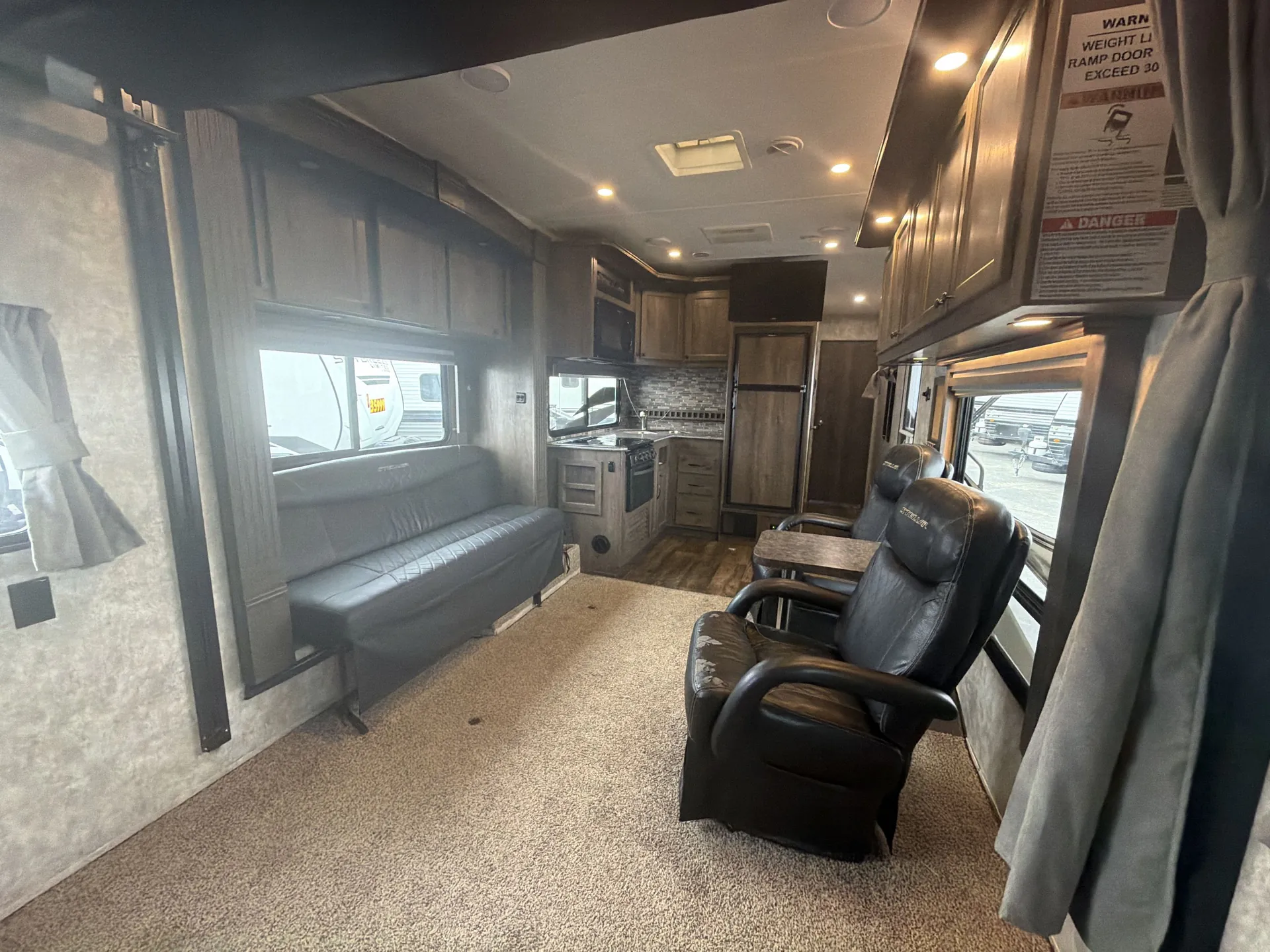 2017 eclipse rv Stellar Wide Lite 28iBLG — living area main