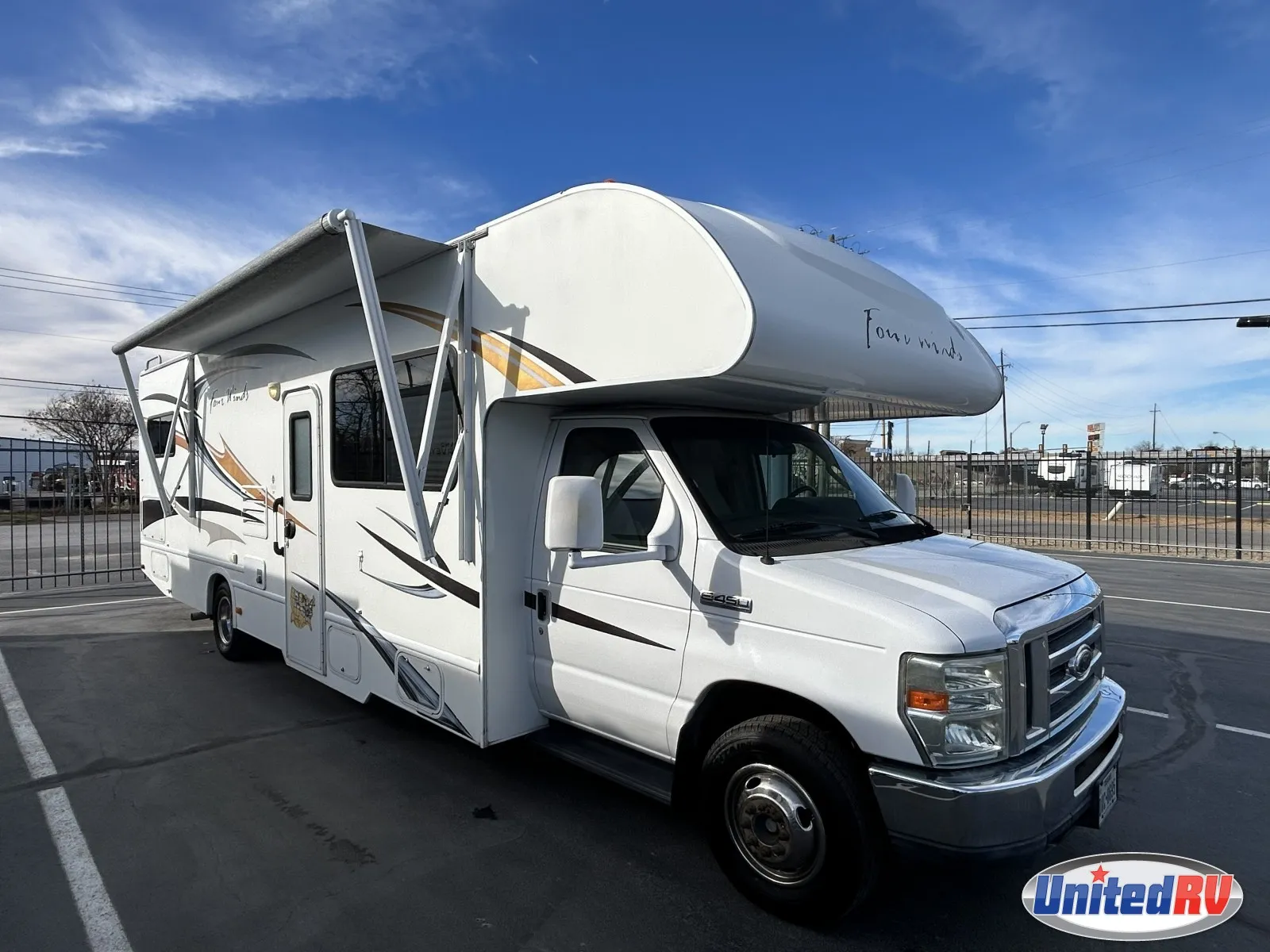 2021 THOR FOUR WINDS 31F - Main photo