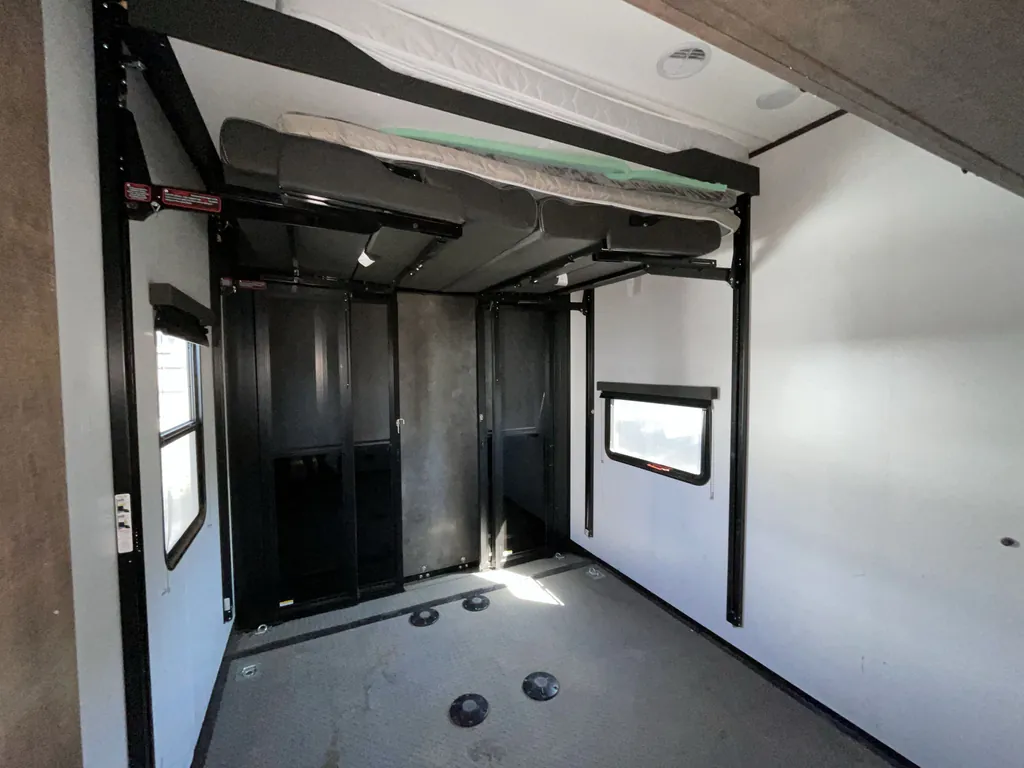 2021 Forest River XLR Nitro 321, Photos photo 8