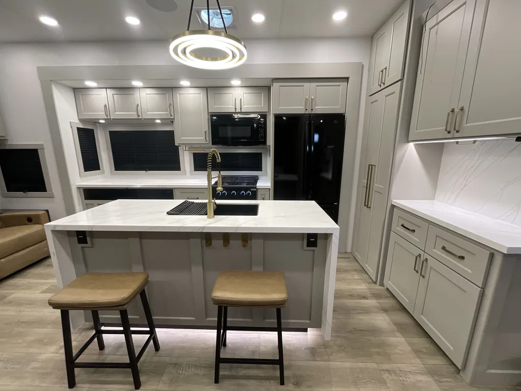 2025 Brinkley Model G 4100, Photos photo 34