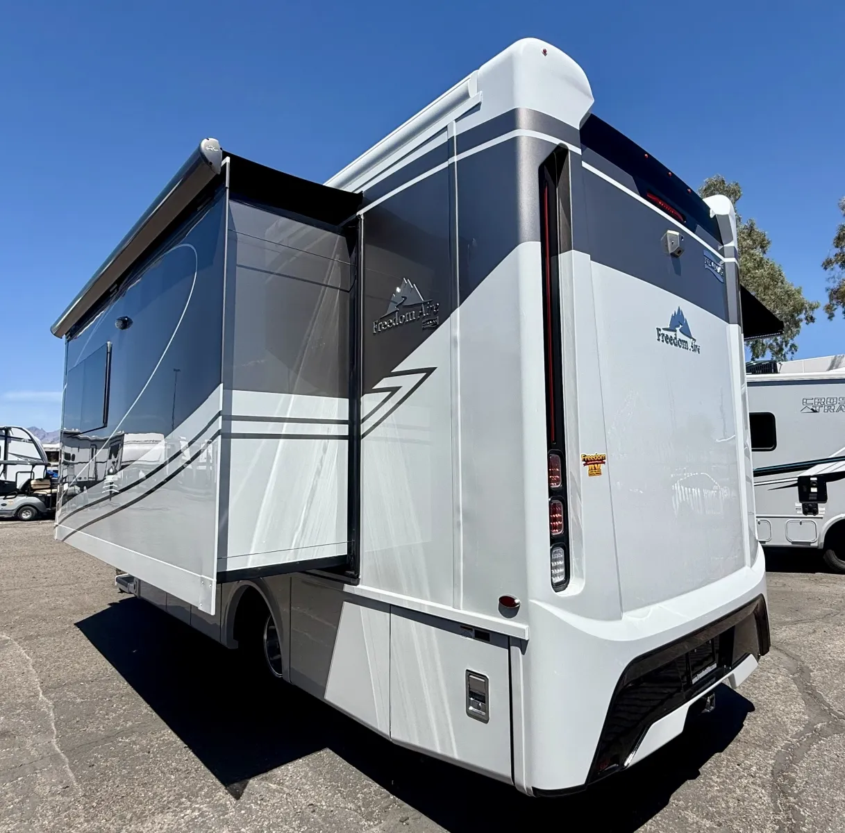 2026 Newmar Freedom Aire 2515 - Photo 4