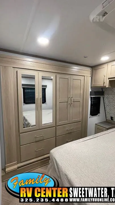 2026 Keystone Raptor 420, Photos photo 30