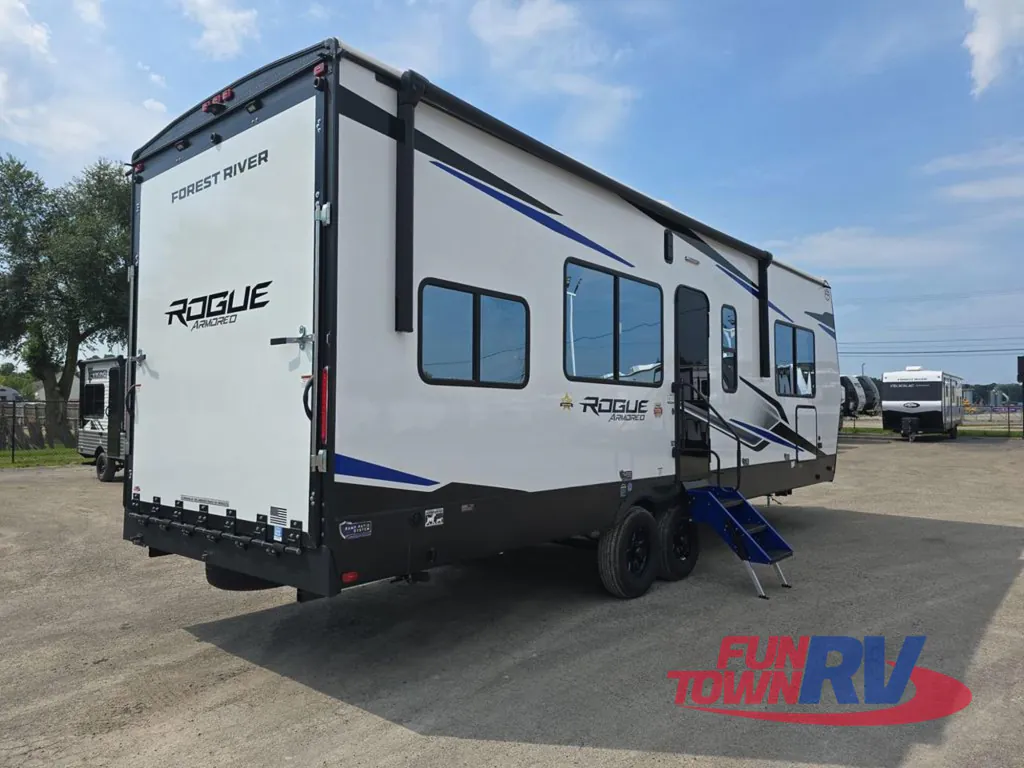 2026 Forest River Vengeance Rogue Armored 25L141, Photos photo 5