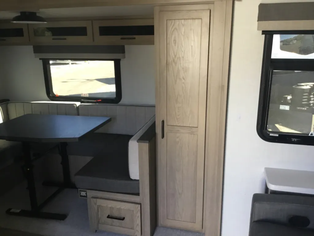 2027 Forest River Rockwood Mini Lite 2509S, Photos photo 10