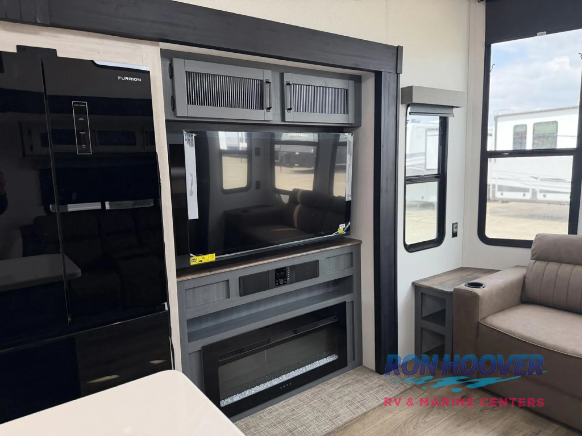 2026 Forest River Puma Vista 402LFT - Photo 4
