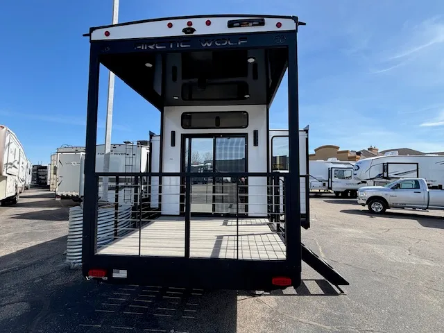 2025 CHEROKEE Arctic Wolf 3800 DECK - Photo 3
