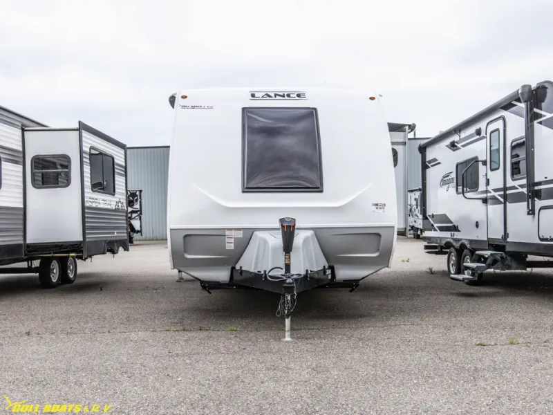 2026 Lance Lance Travel Trailers Used    2255 - Photo 2