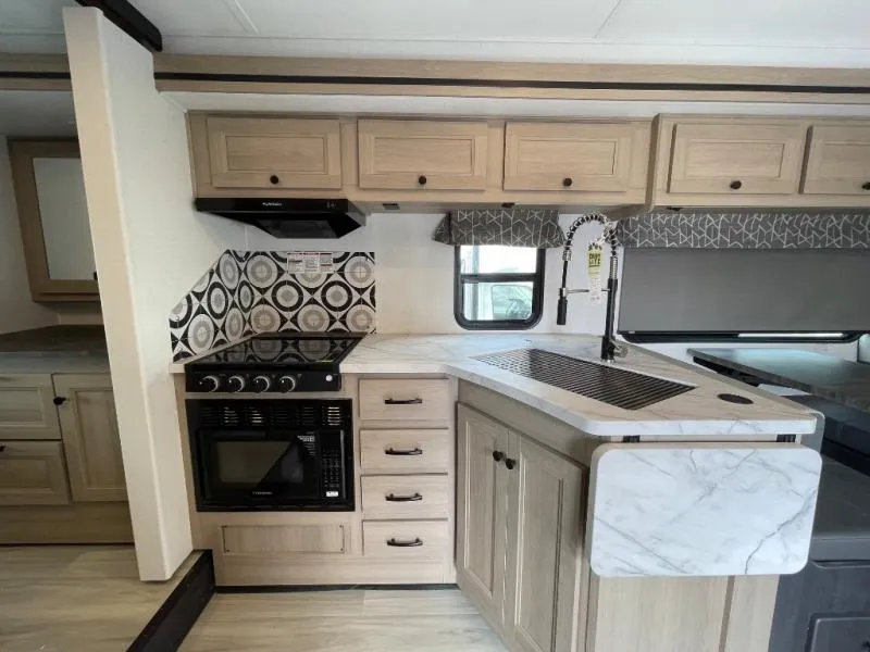2025 Forest River Sunseeker 3050S, Photos photo 13