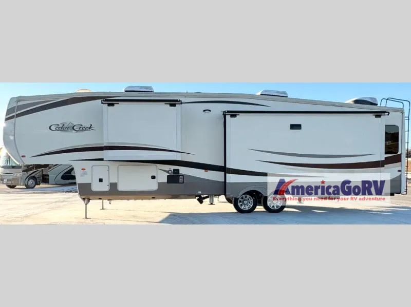 2017 Forest River Cedar Creek Hathaway Edition 38FBD - Photo 4