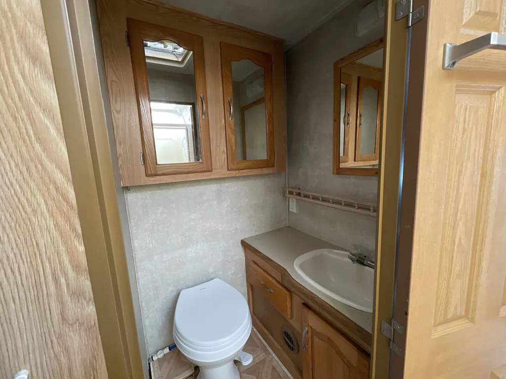 2005 Forest River Sunseeker 2900, Photos photo 17