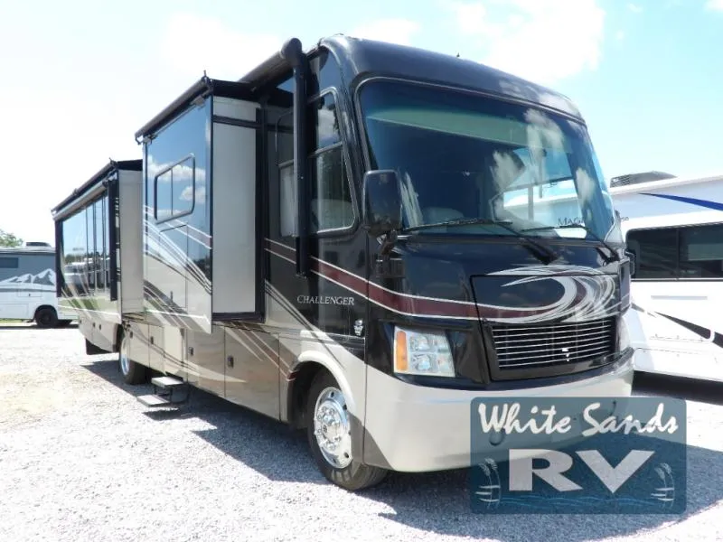 2014 Thor Motor Coach Challenger 37KT - Main photo