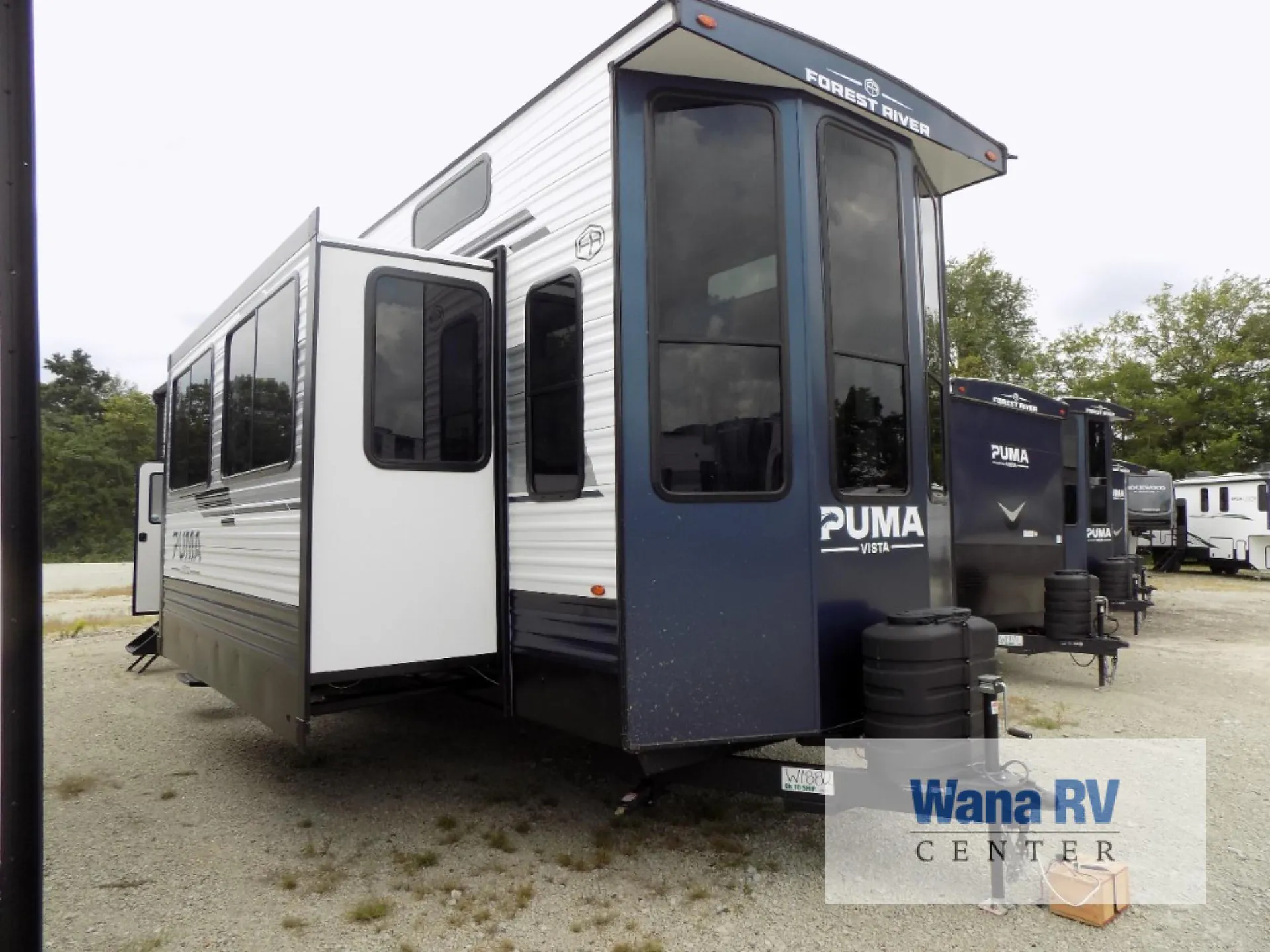 2027 Forest River Puma Vista 402LFT