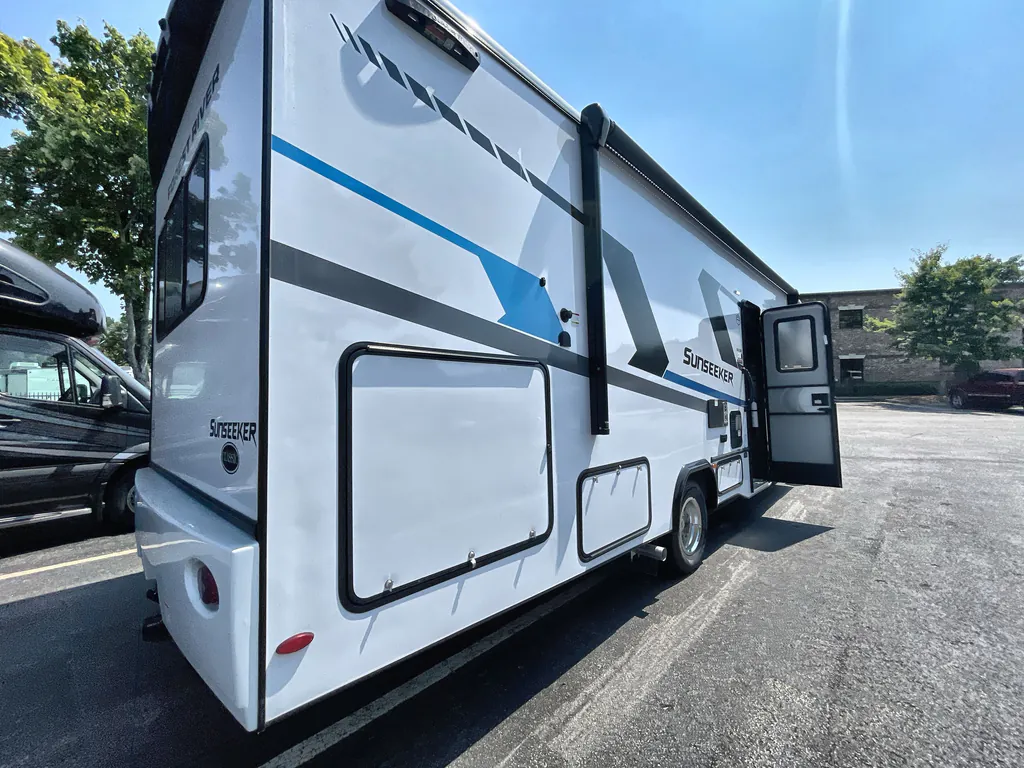 2026 Forest River Sunseeker 3050S, Photos photo 3