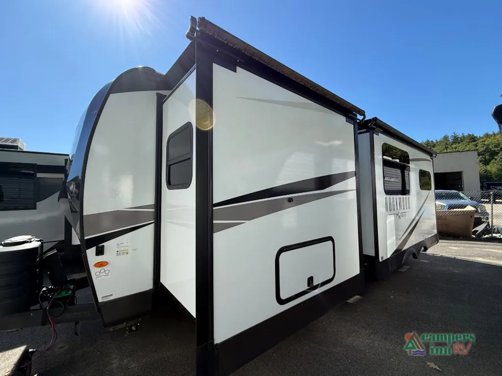 2025 Forest River Rockwood Ultra Lite 2614BS, Photos photo 4