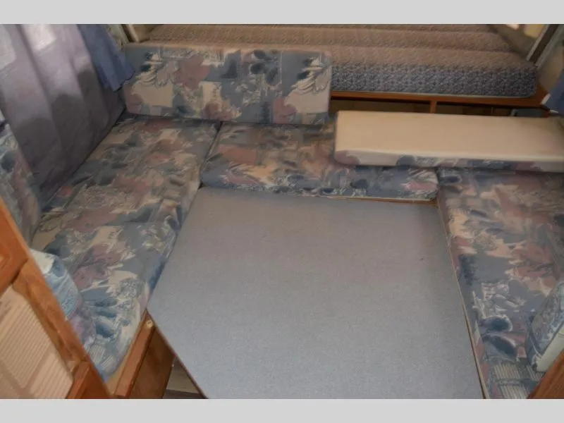 2004 R-Vision Trail Cruiser Used    M17 BANTAM - Photo 4