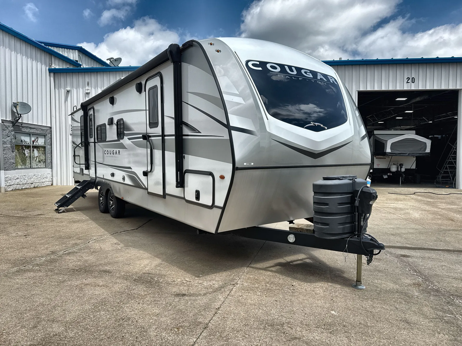 2024 Keystone Cougar Half-Ton 30BHS