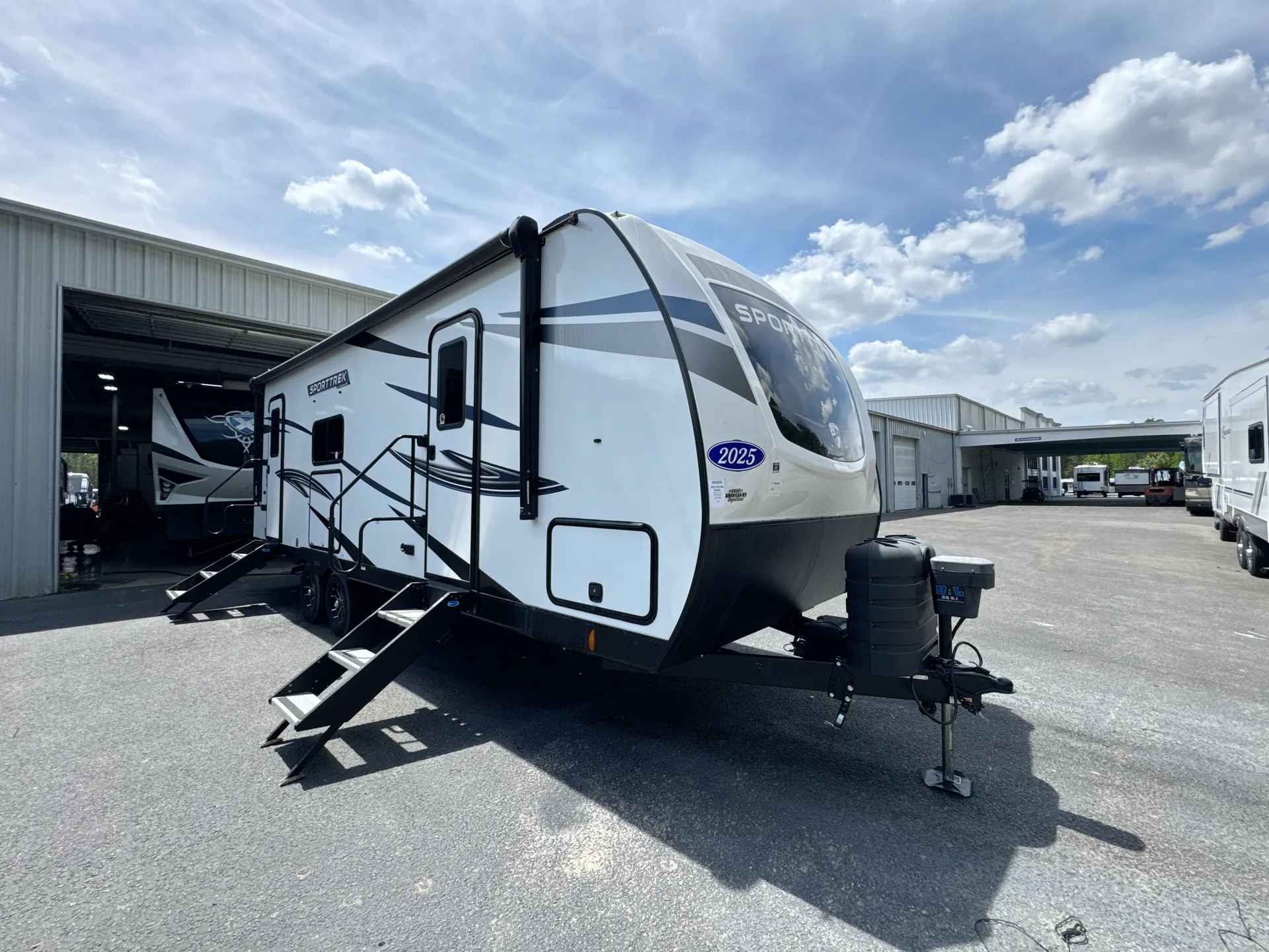 2025 Venture Rv Sporttrek 251VRK - Main photo