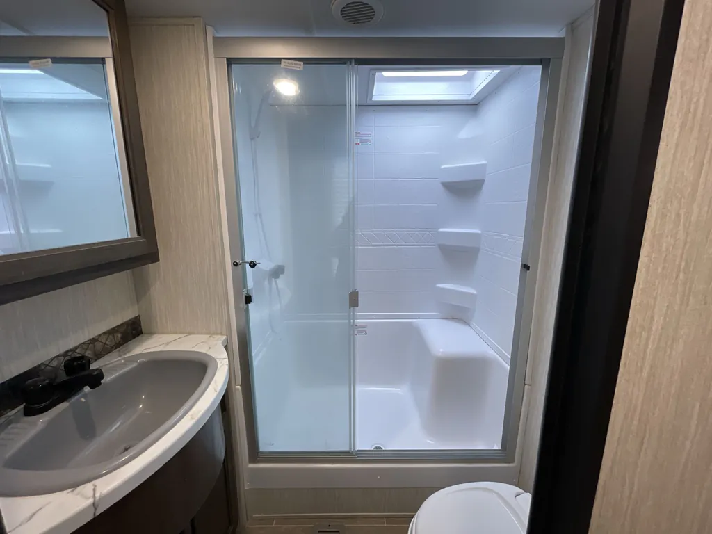 2021 Forest River Cherokee 306MM, Photos photo 20