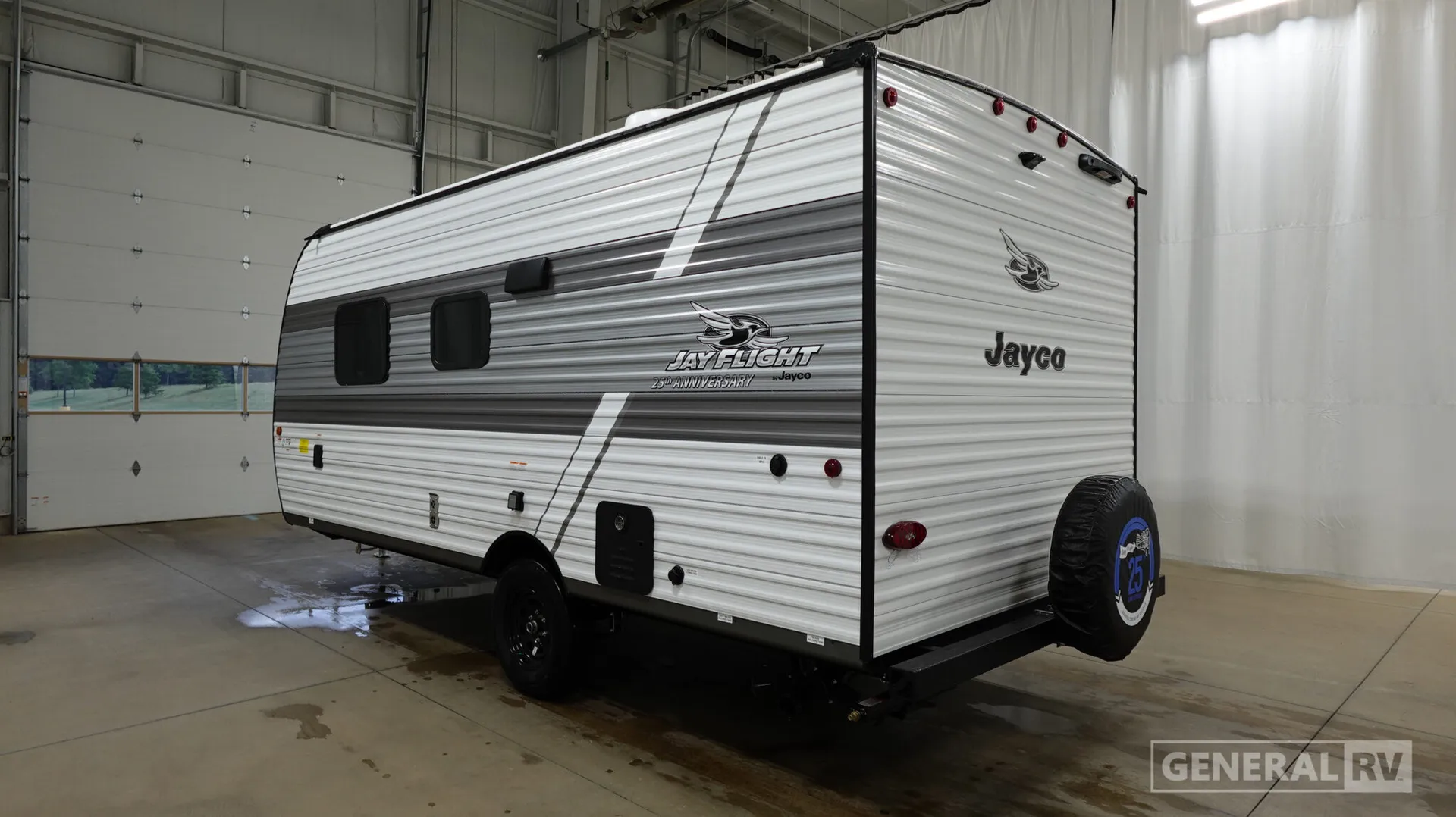 2027 Jayco Jay Flight SLX 175FQ - Photo 4