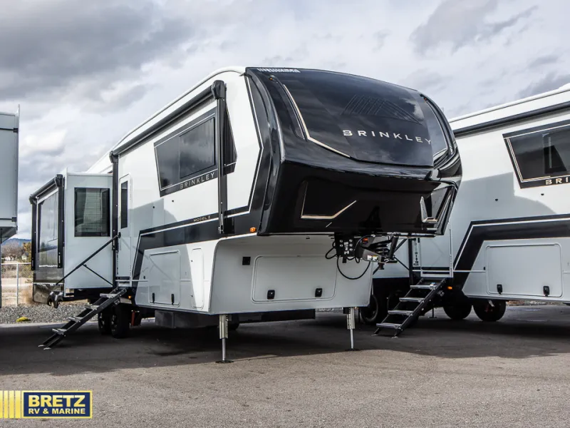 2026 Brinkley Model Z 3200 - Main photo