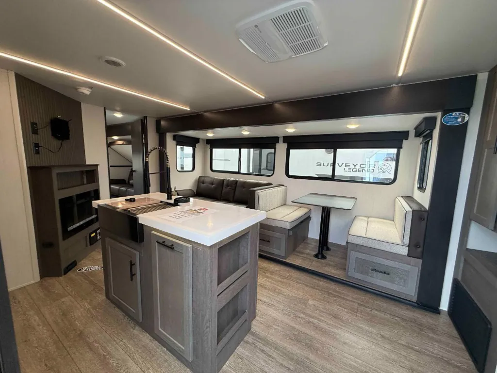 2026 Forest River Cherokee Alpha Wolf 33BH, Photos photo 32