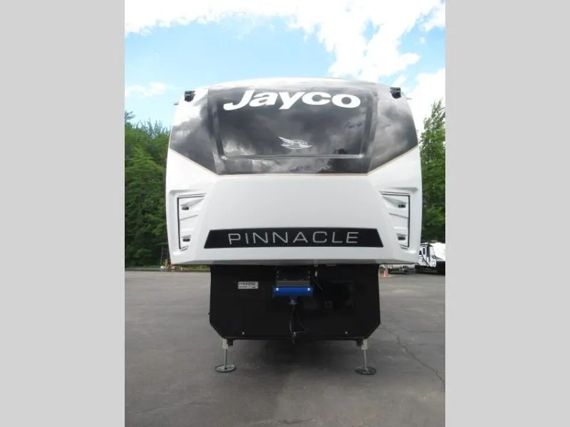 2027 Jayco Pinnacle 38FBRK - Photo 3