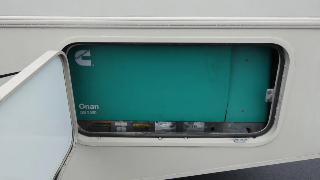 2022 Winnebago Vista 32M, Photos photo 35