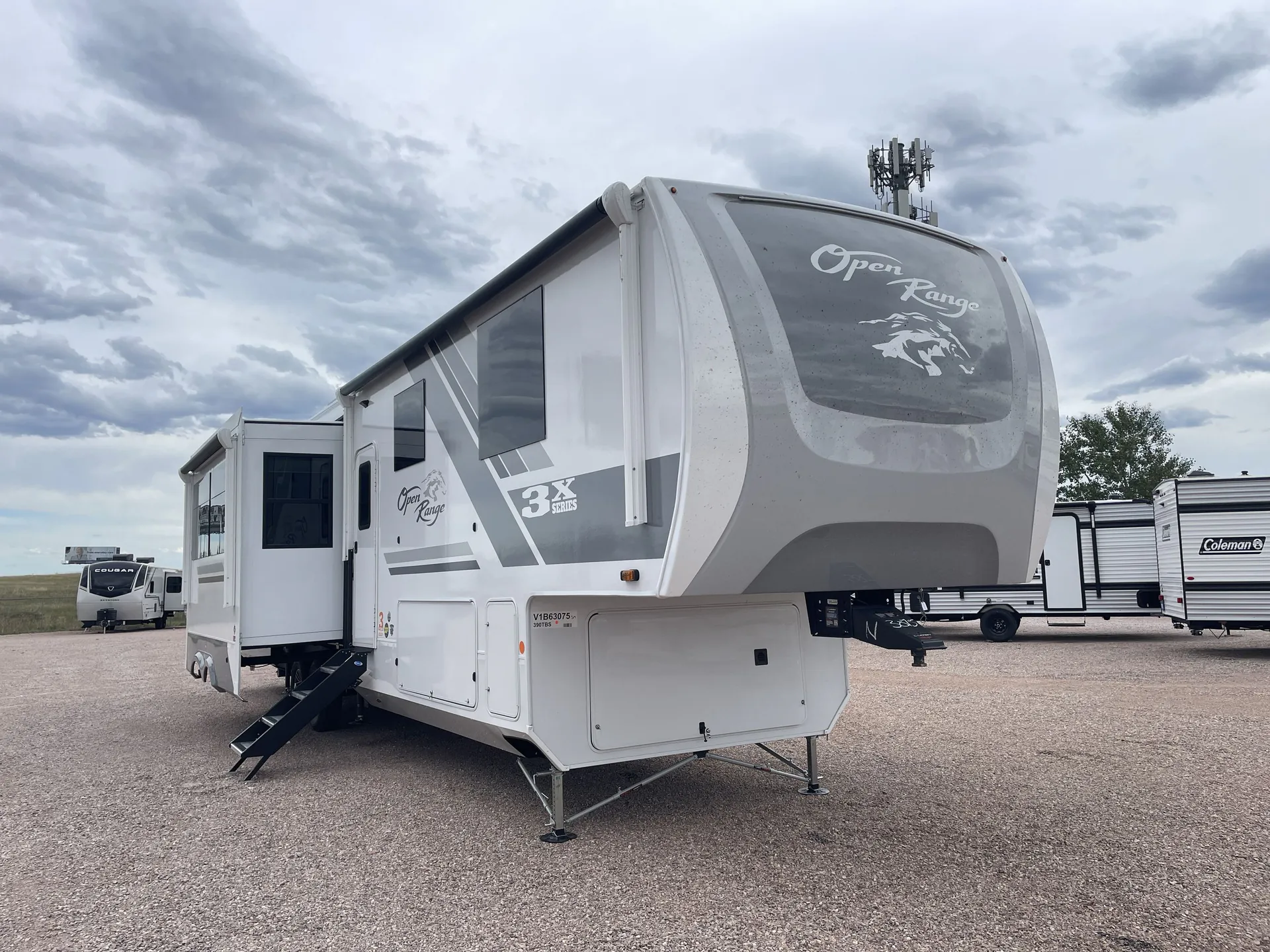 2027 Highland Ridge Open Range 3X 390TBS